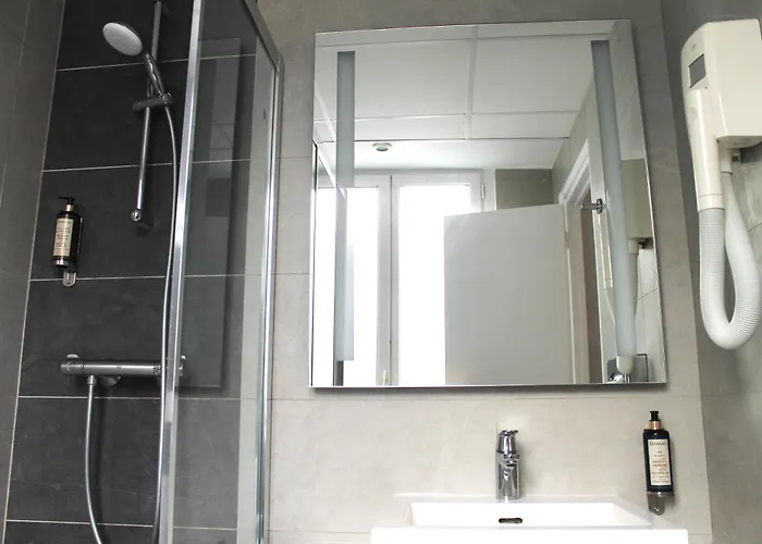 Avia Saphir Montparnasse 3* Paris