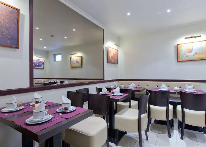 Avia Saphir Montparnasse Paris