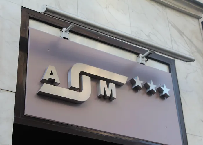 Avia Saphir Montparnasse Hotell 3*