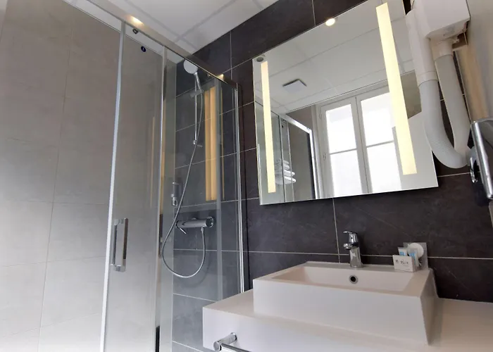 Hotell Avia Saphir Montparnasse