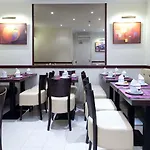 מלון Avia Saphir Montparnasse 3*