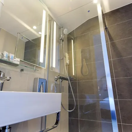 Hotel Avia Saphir Montparnasse