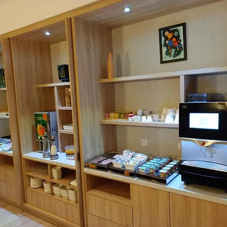 Avia Saphir Montparnasse 3*