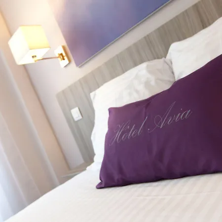 Avia Saphir Montparnasse 3* París