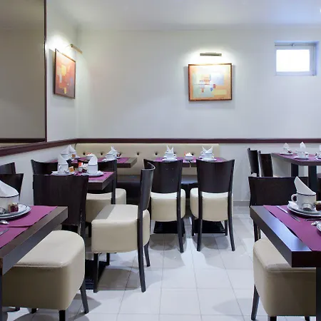 Avia Saphir Montparnasse Hotel París