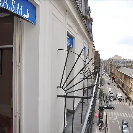 Avia Saphir Montparnasse 3* פריז