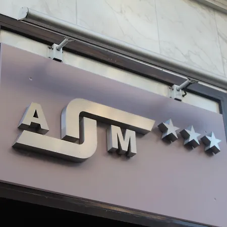 Avia Saphir Montparnasse מלון 3*