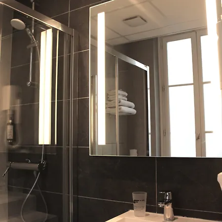 Hotel Avia Saphir Montparnasse 3*