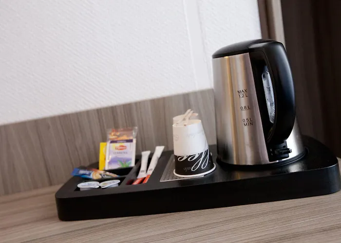 Avia Saphir Montparnasse Hotel
