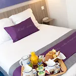 Avia Saphir Montparnasse Paris