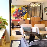 Avia Saphir Montparnasse Hotel Paris