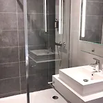 Avia Saphir Montparnasse Hotel Paris