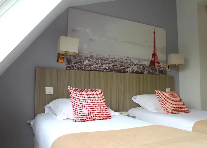 Avia Saphir Montparnasse 3*